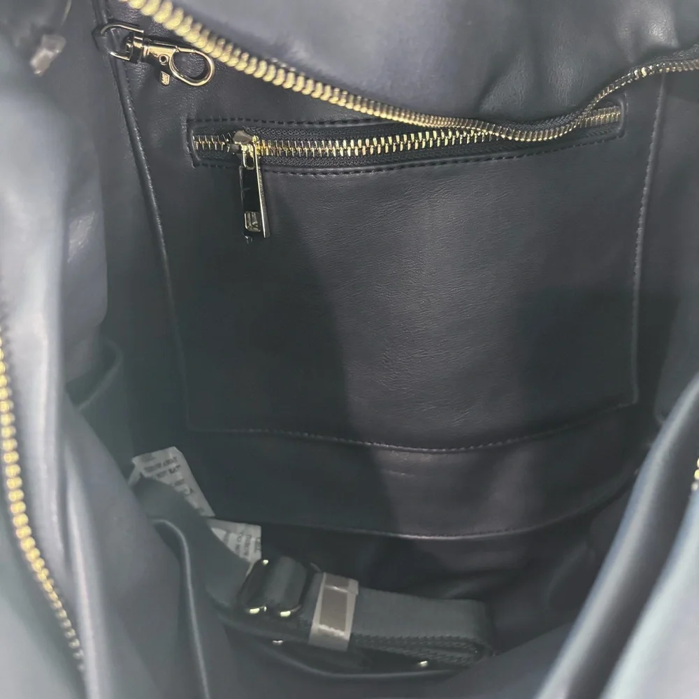 Fawn DesignThe Original Diaper Baby Travel Bag in Navy Faux Leather - Picture 3 of 6